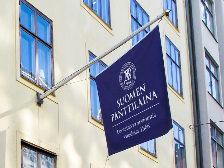 suomen_panttilaina.jpg